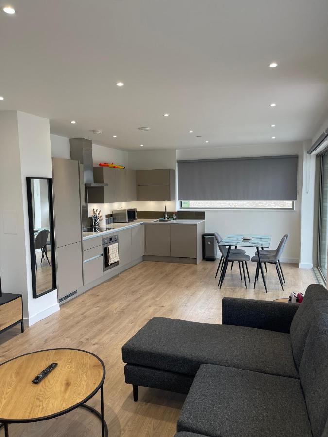 Riverside Rooms And Apartments Londres Extérieur photo