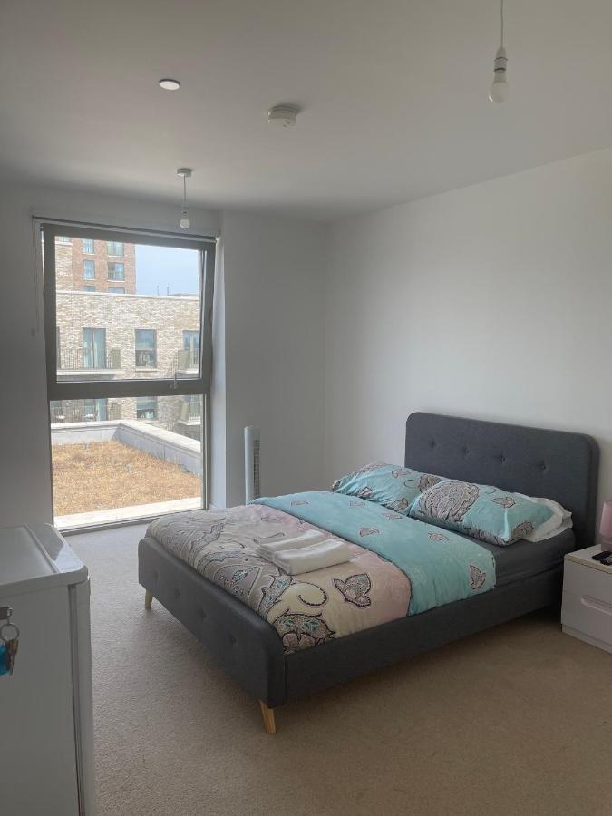 Riverside Rooms And Apartments Londres Extérieur photo