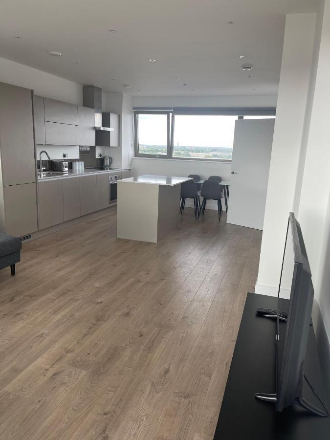 Riverside Rooms And Apartments Londres Extérieur photo