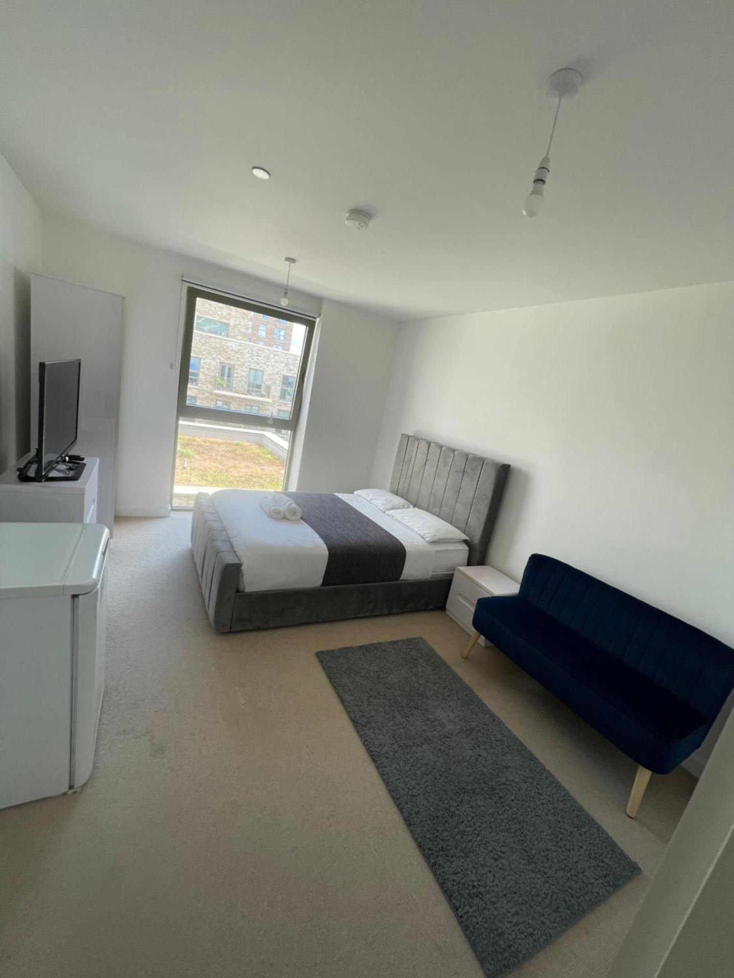 Riverside Rooms And Apartments Londres Extérieur photo